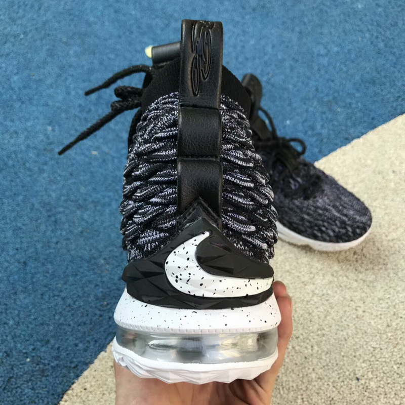 Authentic Nike LeBron 15 “Ashes” Black-White